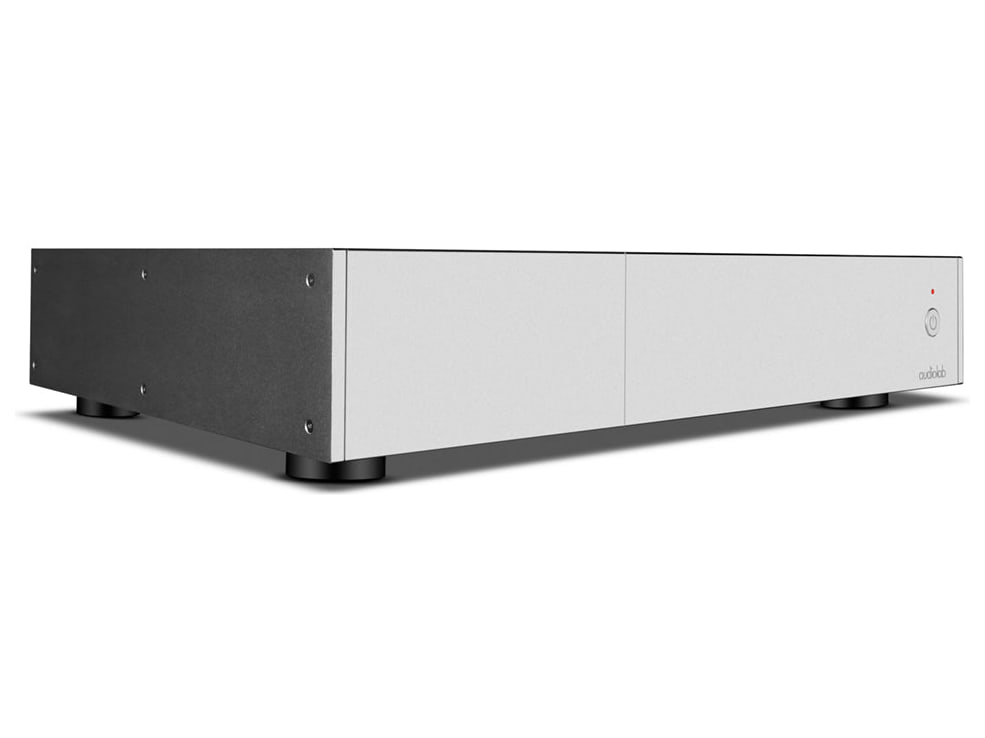 Audiolab 9000P — Silver, vista di tre quarti