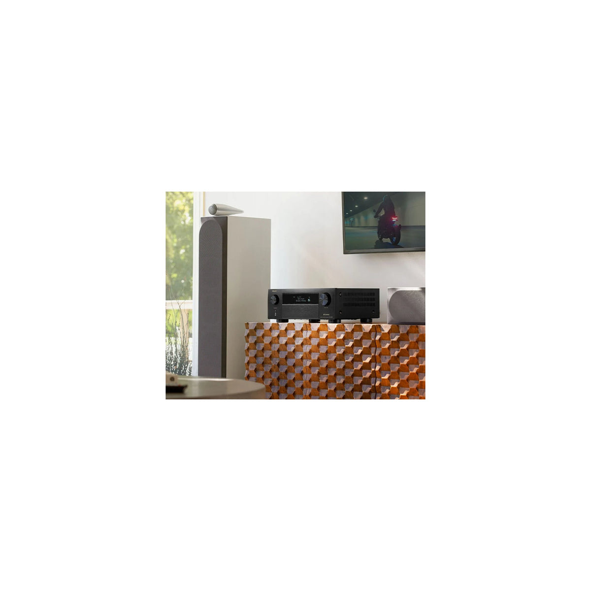 Denon AVC-X4800H — Foto ambientata