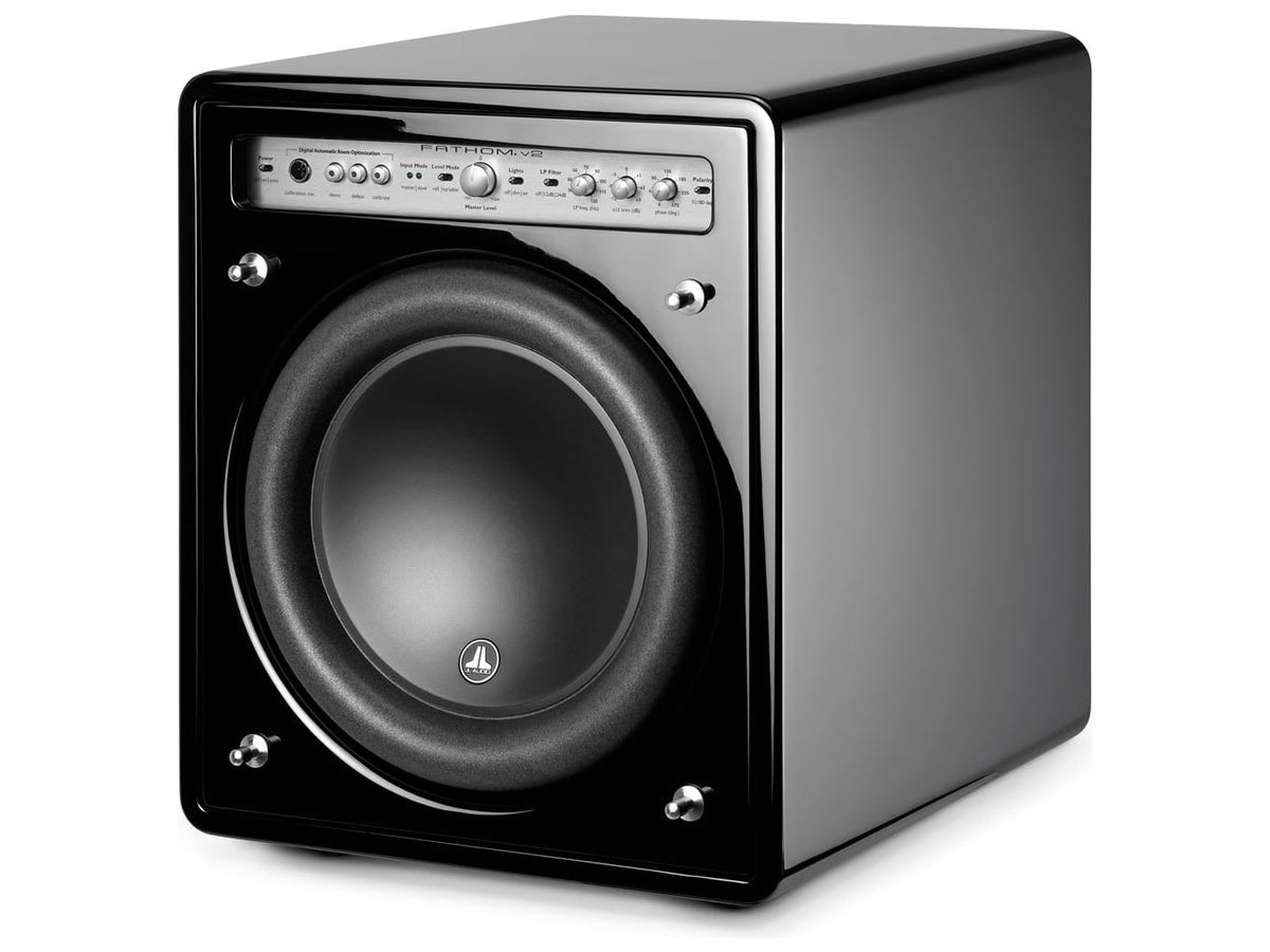 JL Audio Fathom f110v2 — Vista di tre quarti