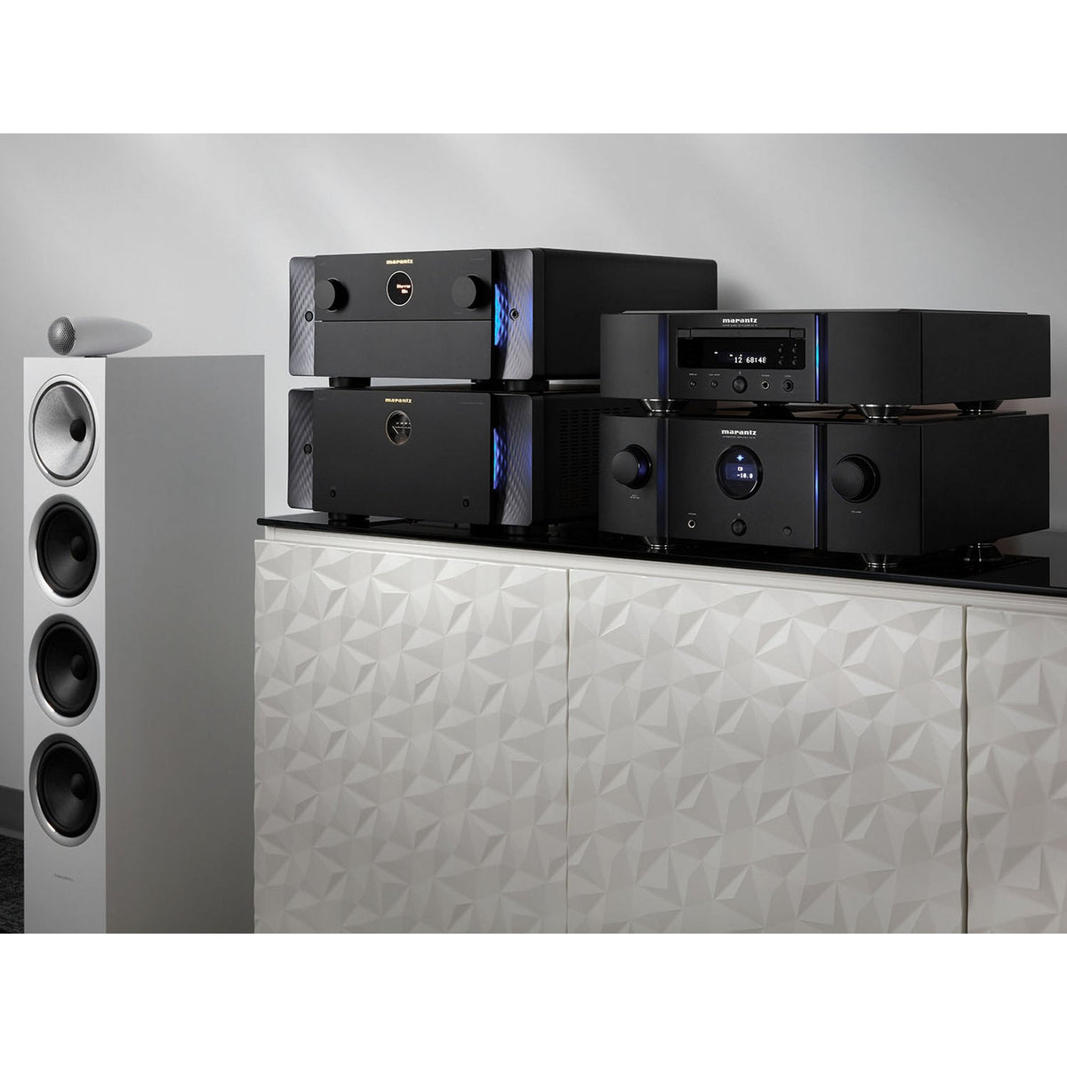Marantz AMP 10 — Foto ambientata
