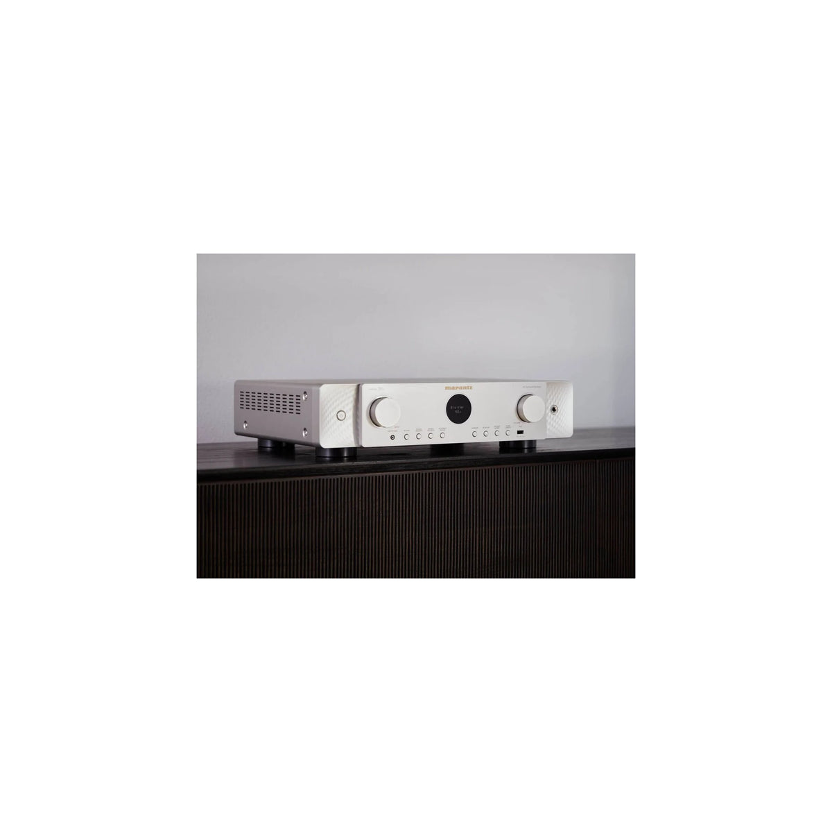 Marantz Cinema 70 S — Foto ambientata