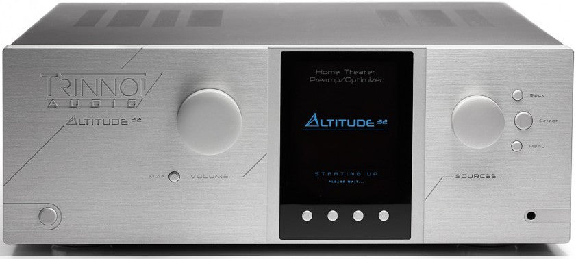 Trinnov Altitude 32-88 — Vista frontale 2