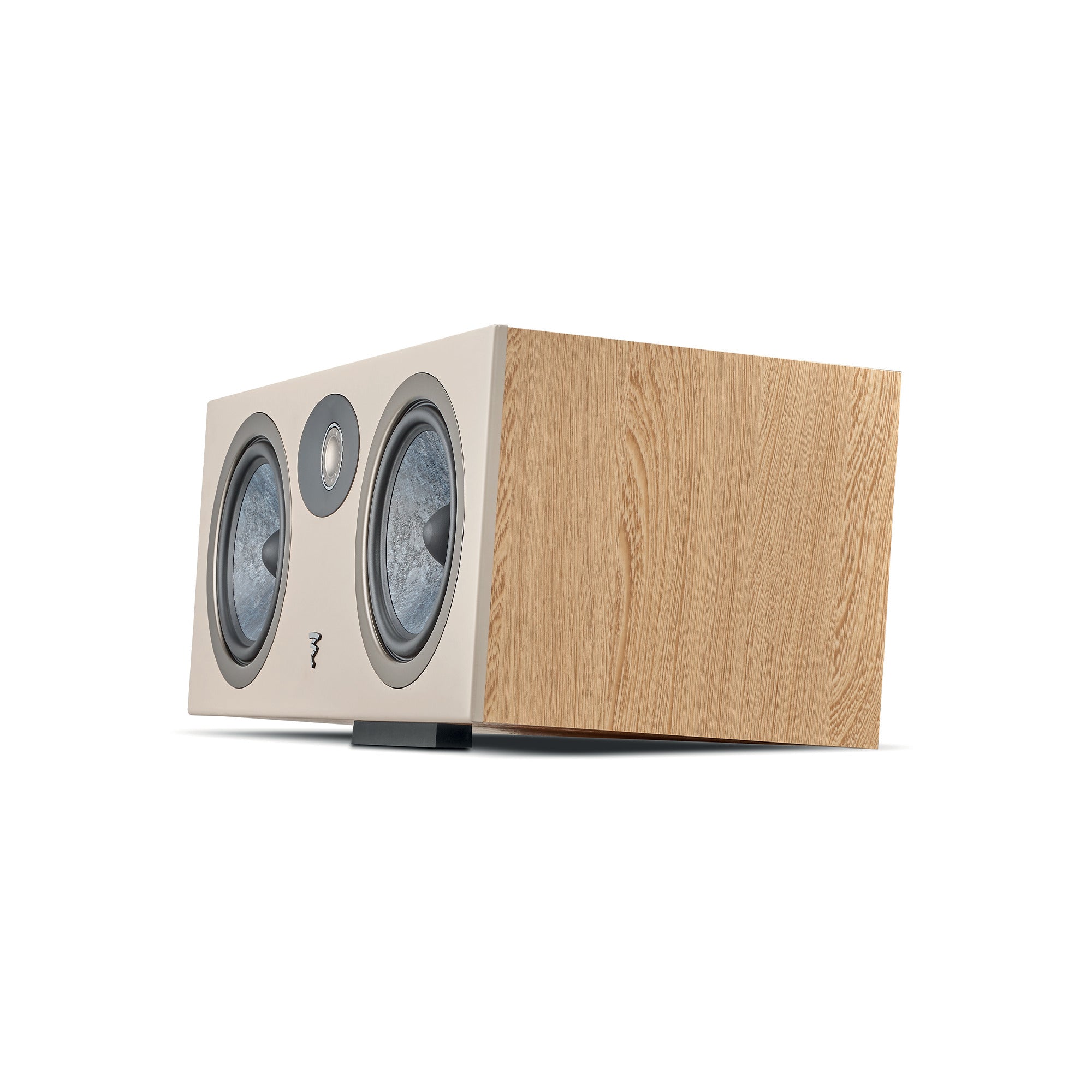 Focal Theva center