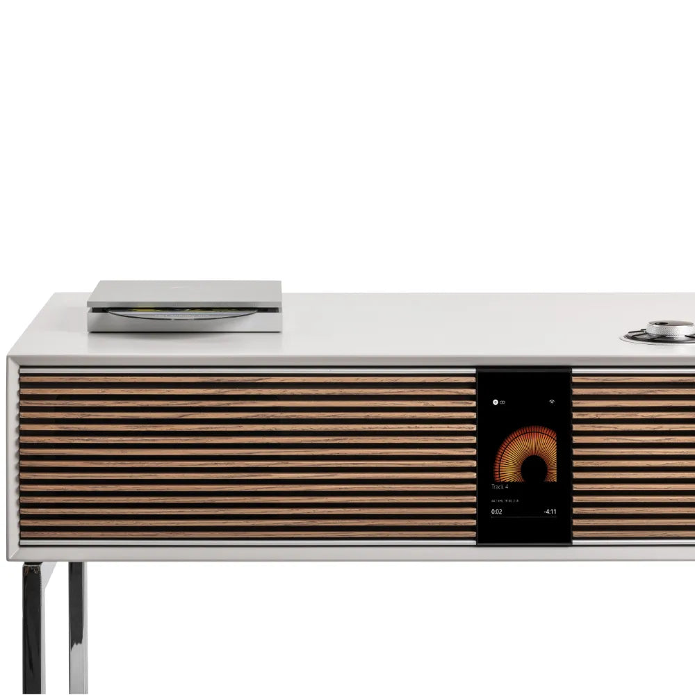 Ruark R810