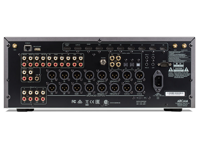 Arcam AV41 | FINE SERIE — Vista posteriore