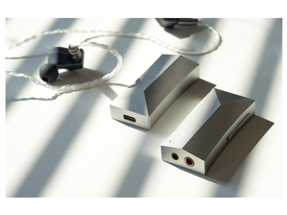 Astell&Kern AK HC4 — Ambientata