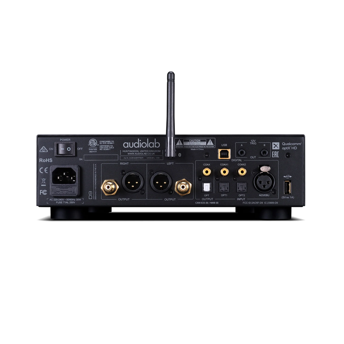 Audiolab D9 — Vista posteriore