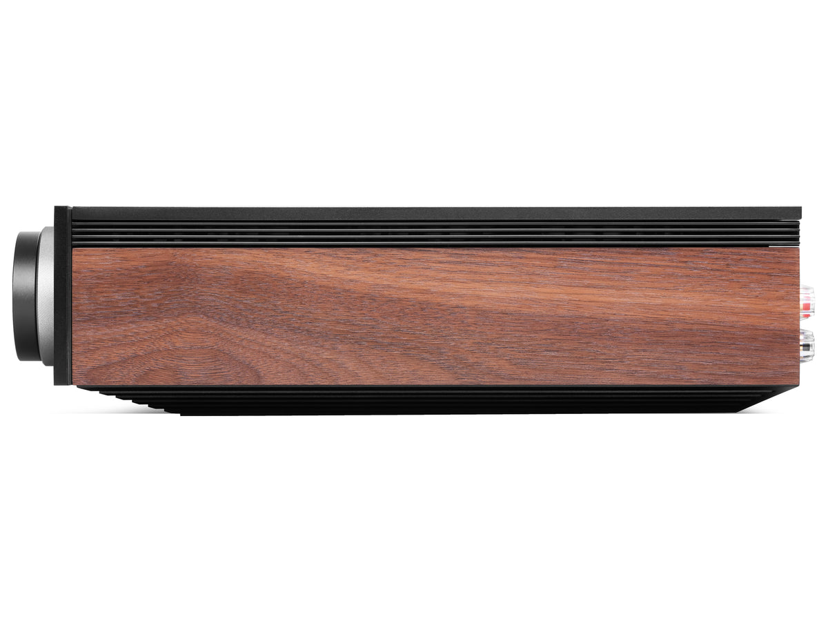 Cambridge Audio Evo 150 SE — vista laterale con il pannello in legno