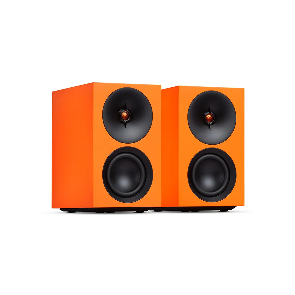 Cambridge Audio L/R Small — Arancione, vista di 3/4