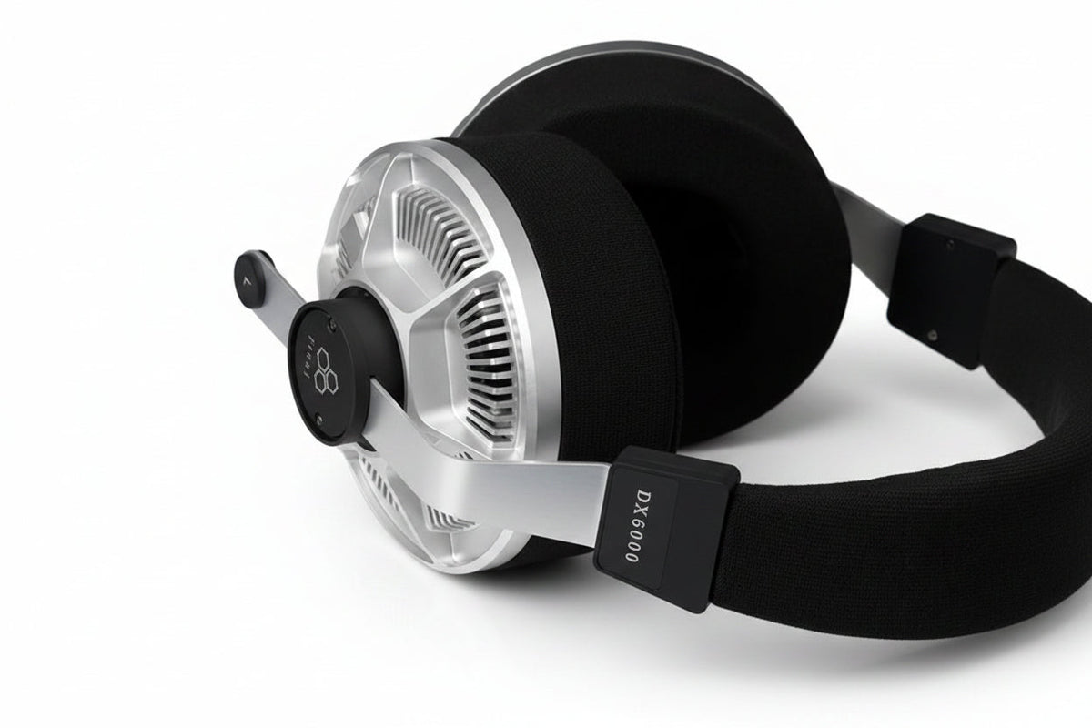 Final Audio DX6000, vista frontale