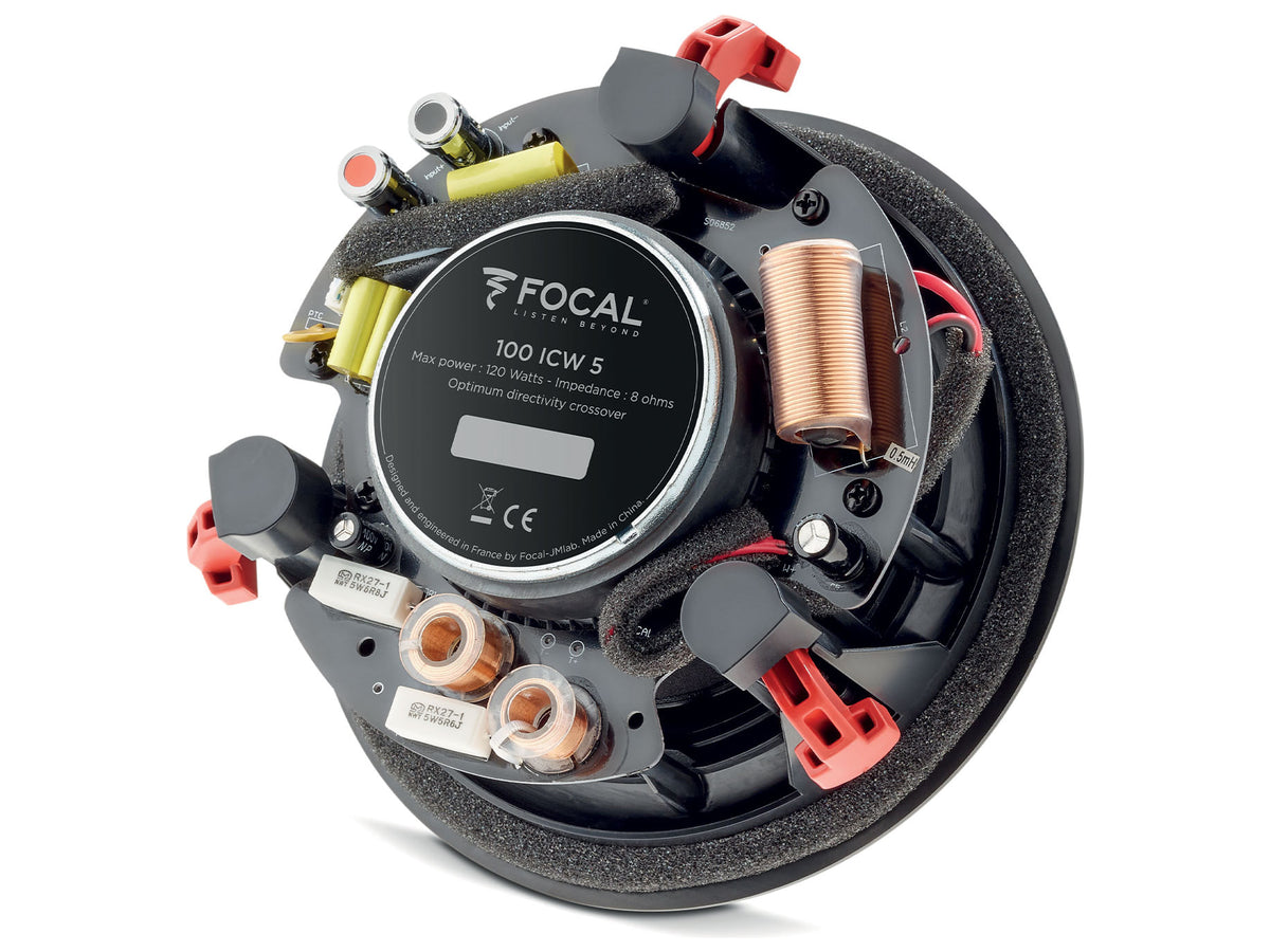 Focal 100 ICW5, vista posteriore