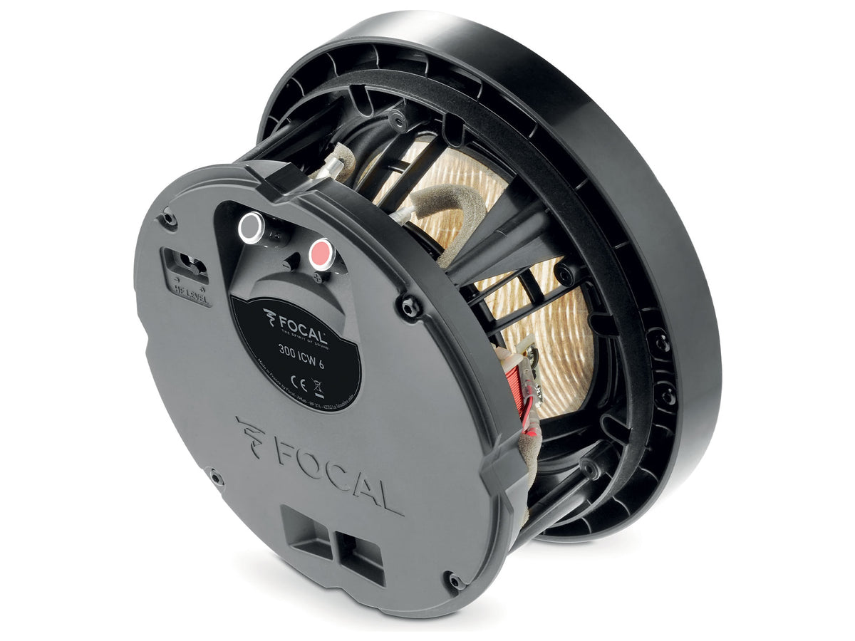 Focal 300 ICW6, vista posteriore
