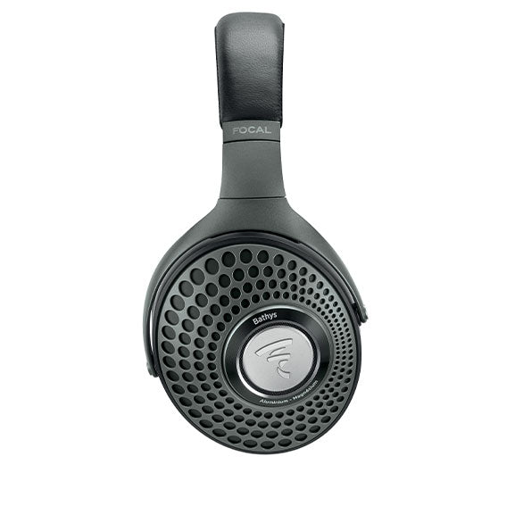 Focal Bathys, vista laterale