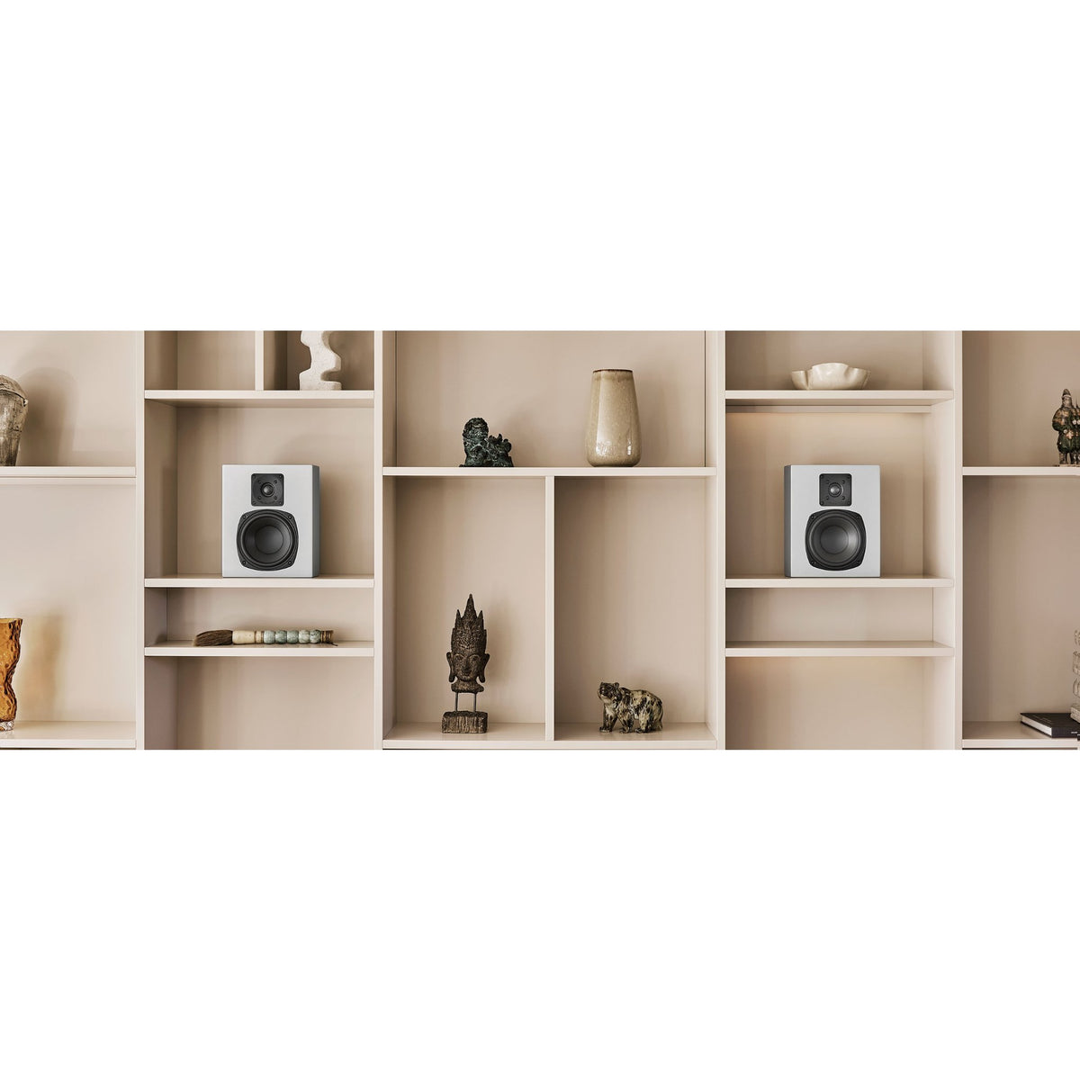 MK Sound D95 — Foto ambientata