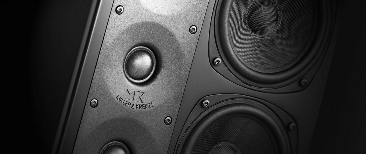 MK Sound S150T Surround — Foto ambientata