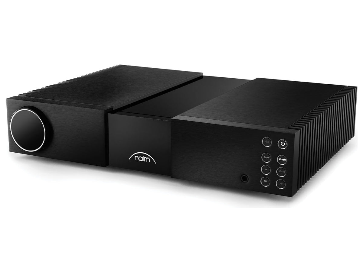 Naim NAC 332 — Vista di tre quarti