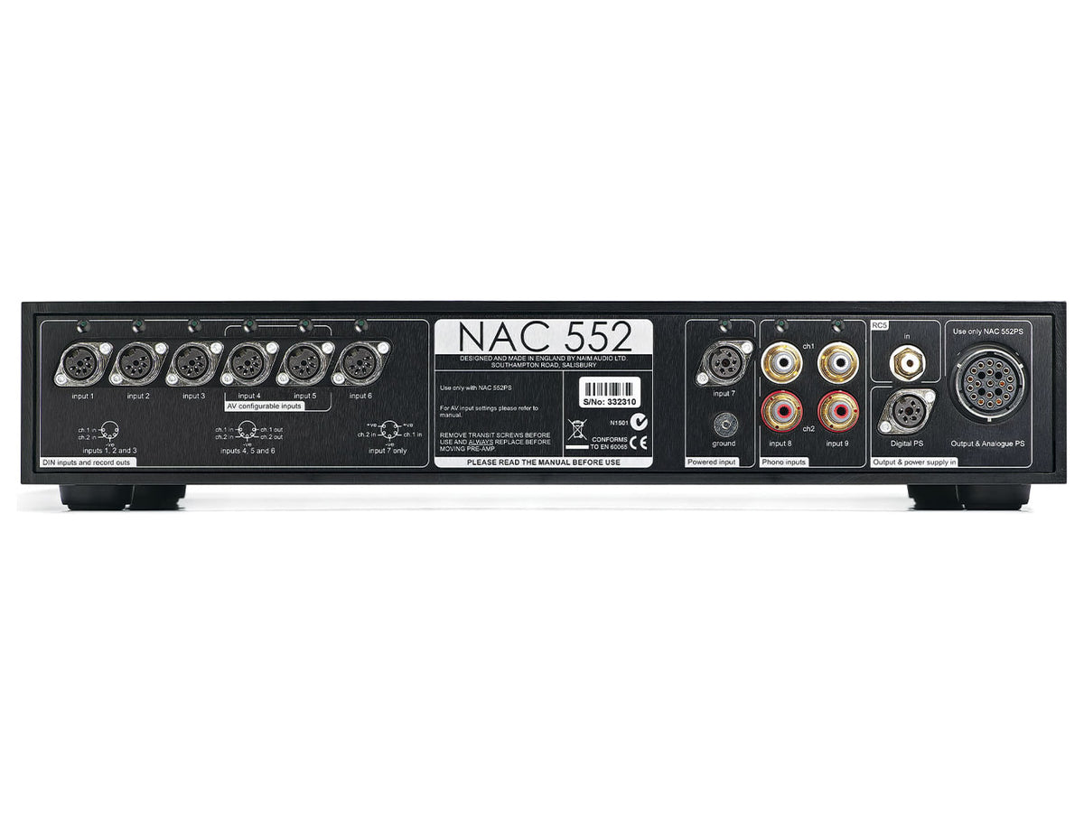 Naim NAC 552 — Vista posteriore