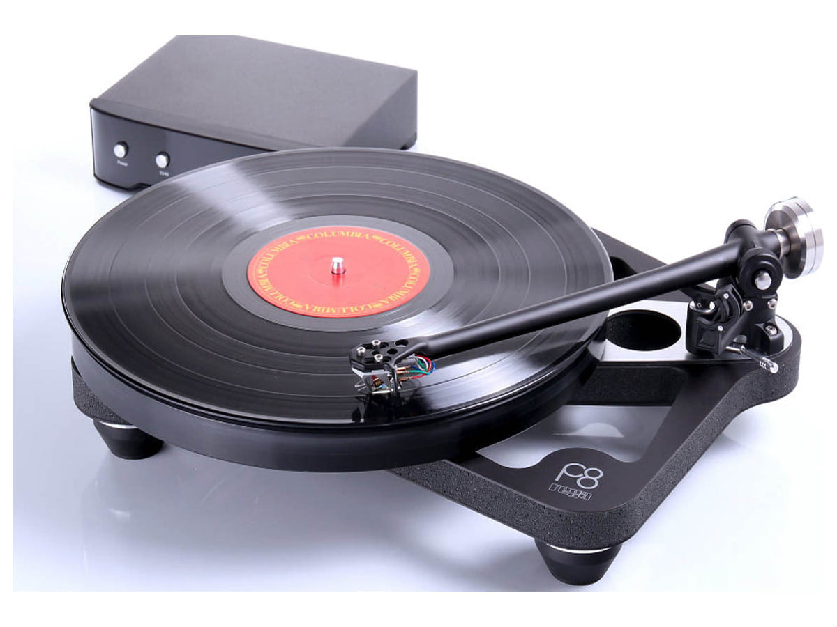 Rega Planar 8, vista di tre quarti