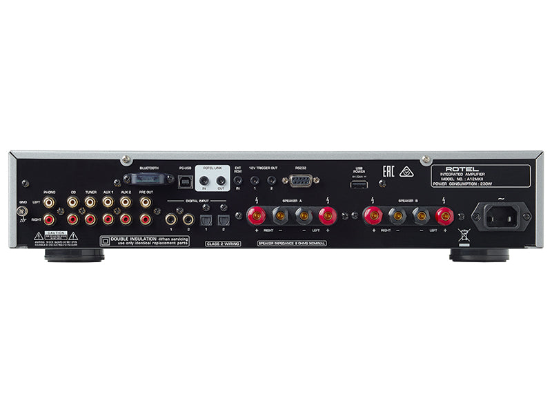 Rotel A-12 MKII — Vista posteriore