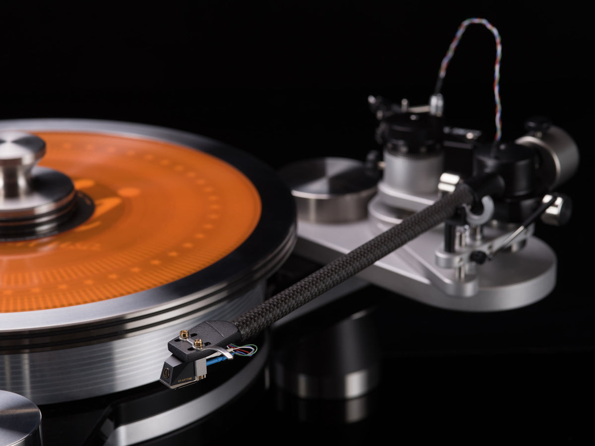 VPI Avenger